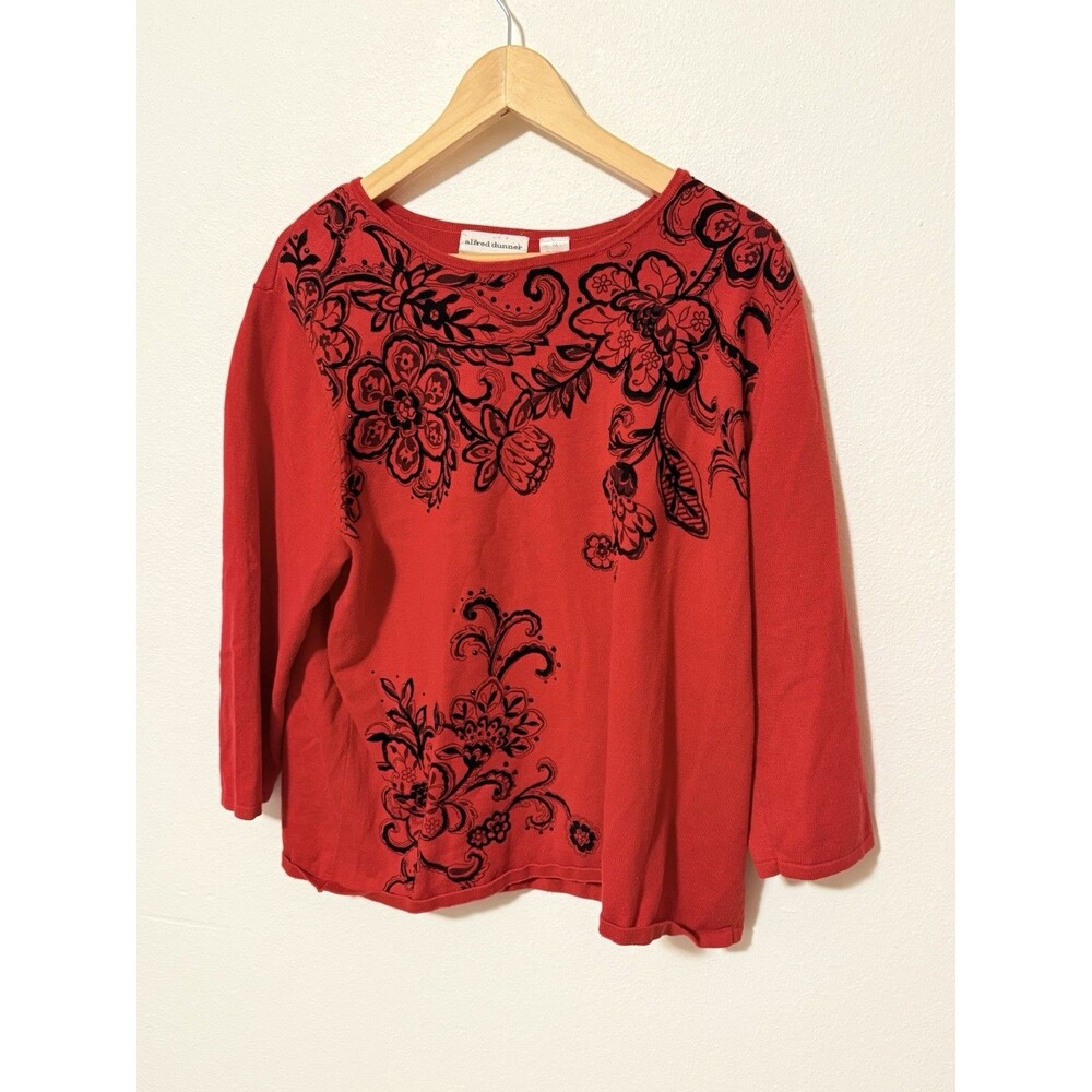Alfred Dunner SZ 1X Red Floral Paisley Knit Top Beaded Scroll Accent Long Sleeve